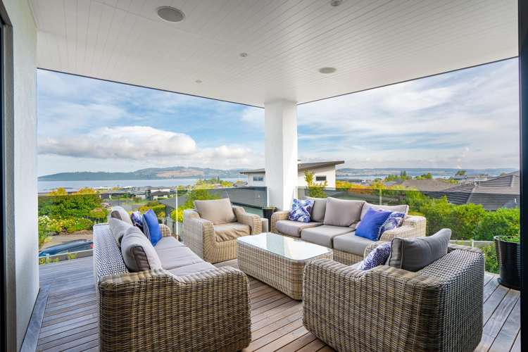 16 Loloma Way Wharewaka_5