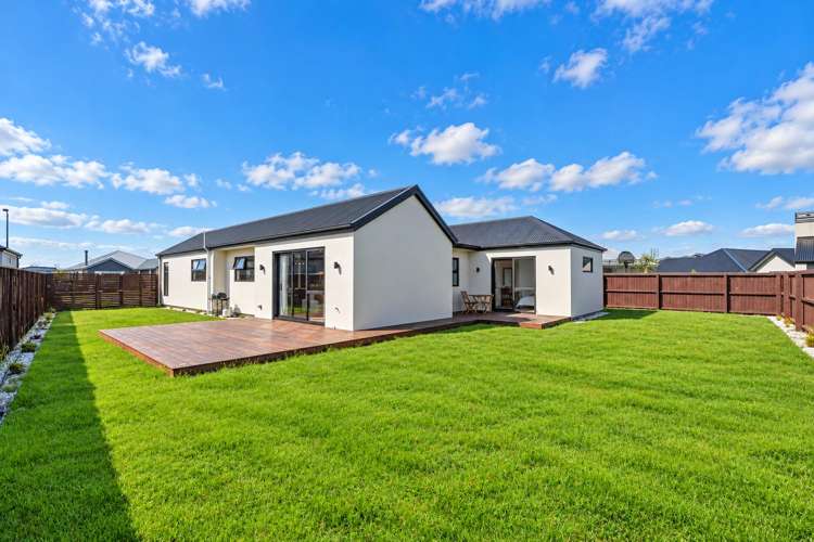 49 Candlesticks Crescent Lincoln_1