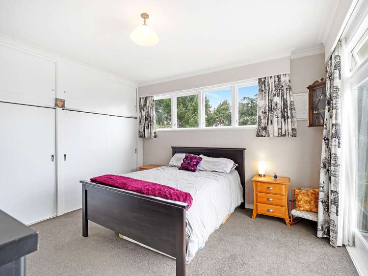 62 Halcolmbe Road Feilding_11