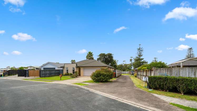 12 and 14 Aitkenhead Court, Parakai Helensville_20