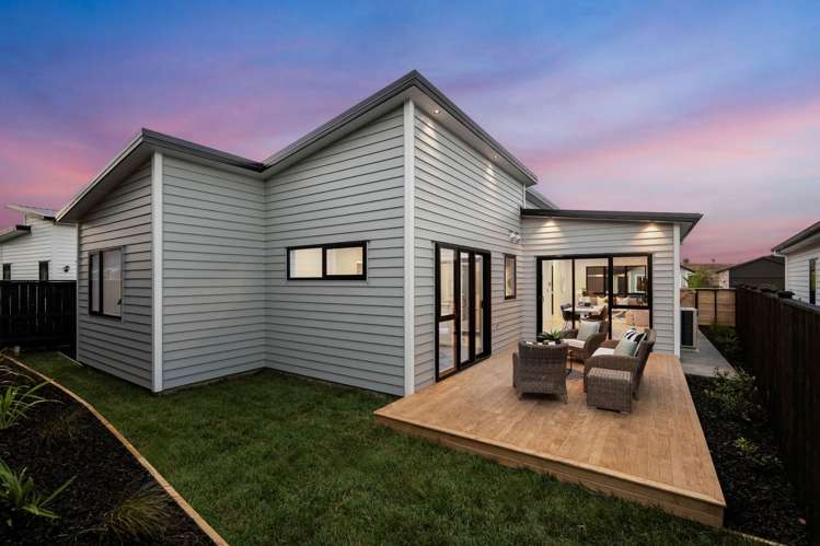 30 Tipu Crescent Wainui_2