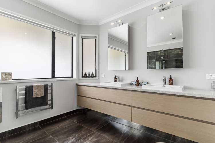 81 Whitford Park Road Whitford_27