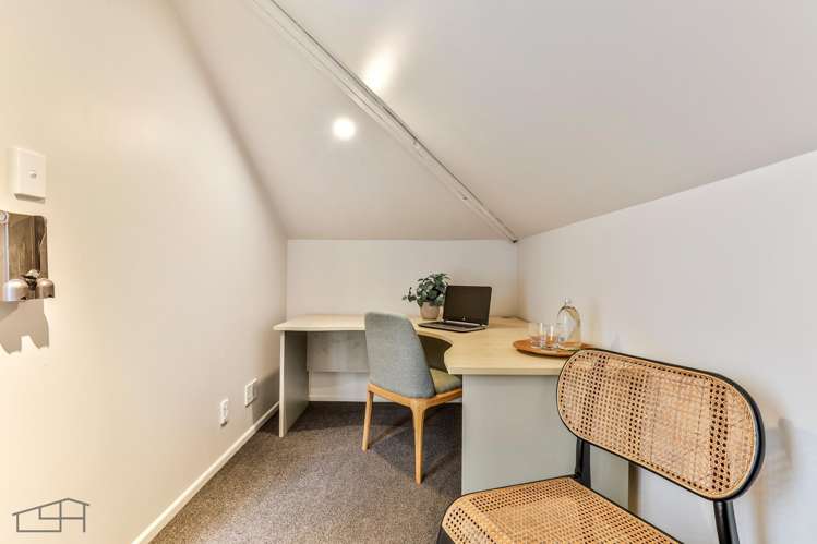 155 Scenic Drive Titirangi_30