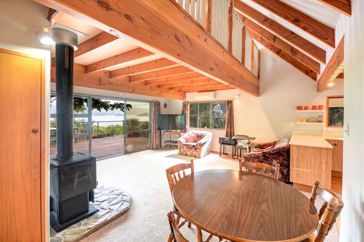 26 Camp Street Broad Bay_5