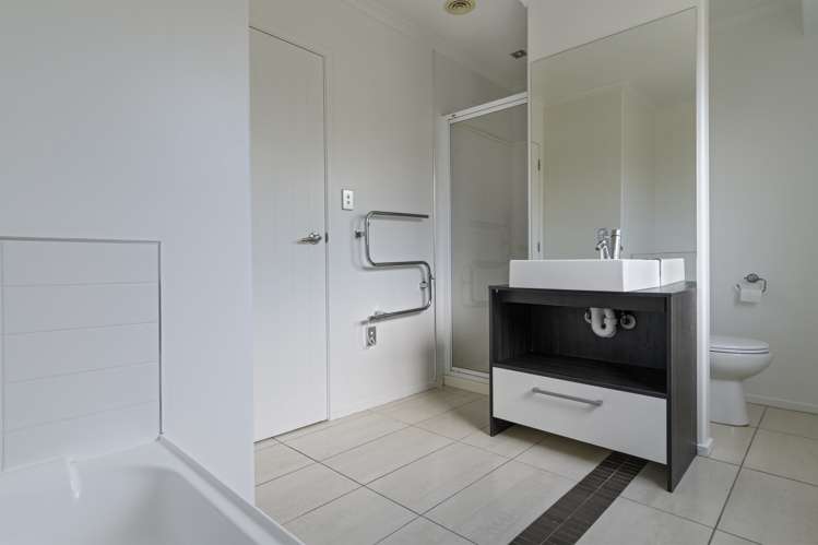 113 Solomon Street Brookfield_12