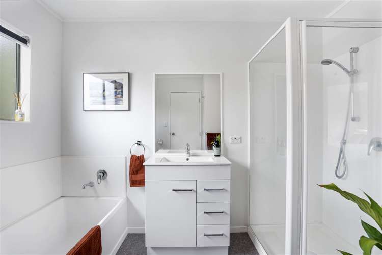 2/43 Lingfield Street Glenfield_14