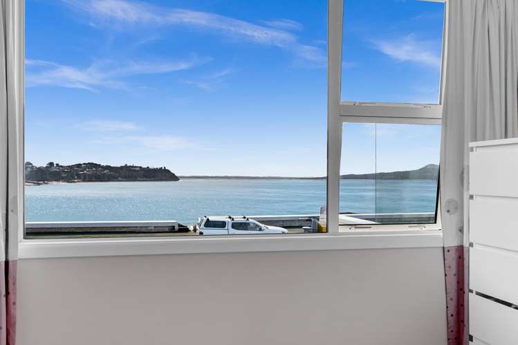 3 The Parade Bucklands Beach_17