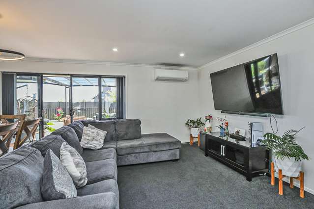 6 Horton Close Frimley_4