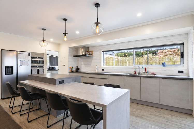 7 Thomas Crescent Western Heights_2