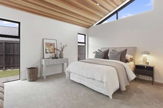 Brand New Luxury Living in Townsend Fields