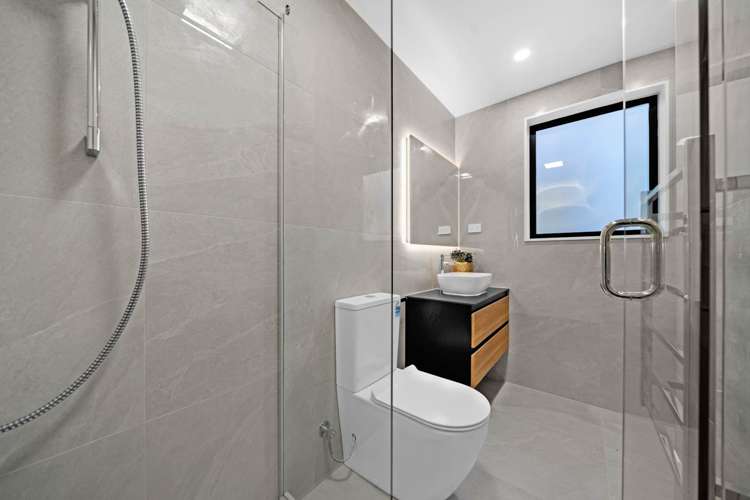 17 Quibray Place Botany Downs_20