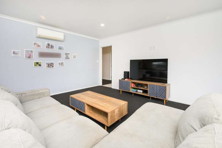 17 Lorenzo Place Kelvin Grove_10