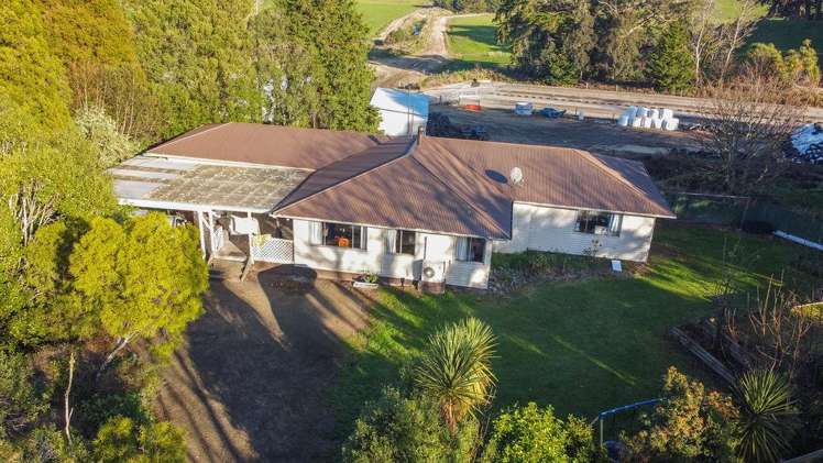 454 Parkville Road Eketahuna_20