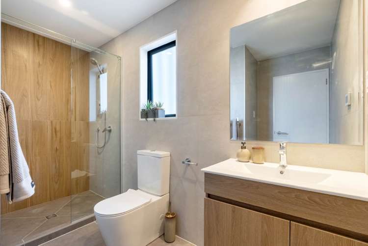 Lot 2/31&33 Goodwin Drive Rosehill_14