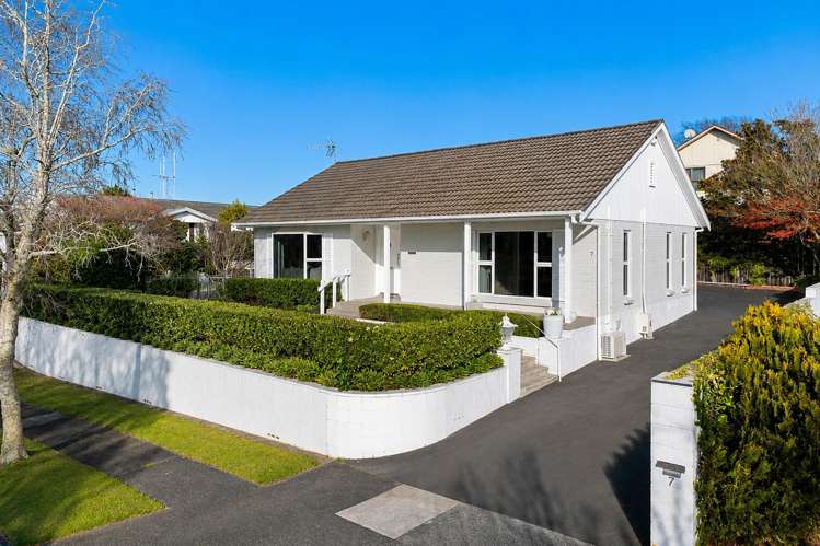 7 Tiffiney Place_0