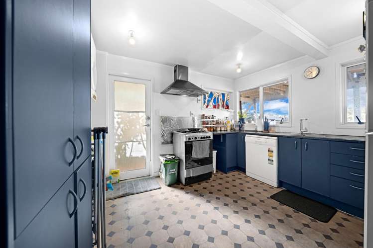 82 Wolverton Street Avondale_20