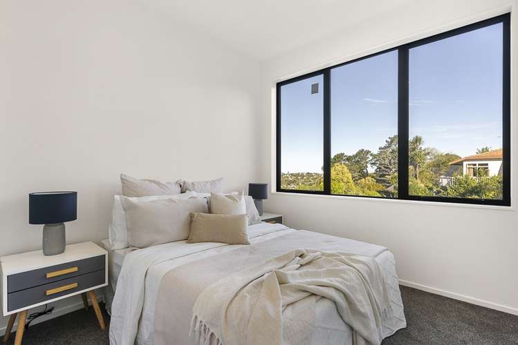 905d East Coast Road Northcross_14