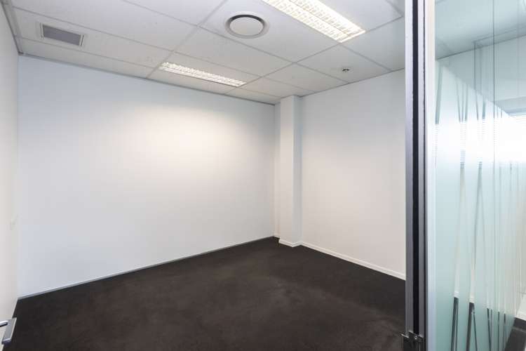 Unit 3, 2 Barry Hogan Place Riccarton_10