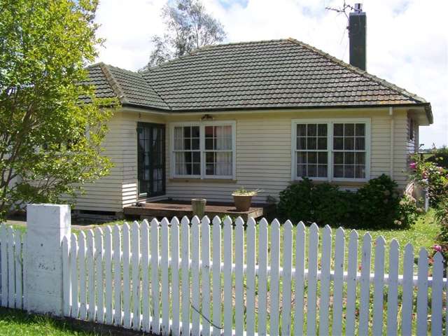 98 Thames Road Paeroa_1