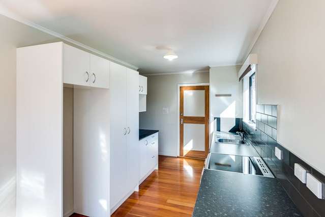 5 Barton Avenue Marewa_2