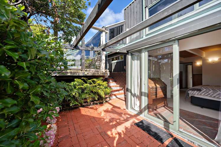 5 Indira Place Khandallah_15