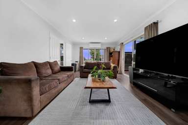 8 McKittrick Avenue_4