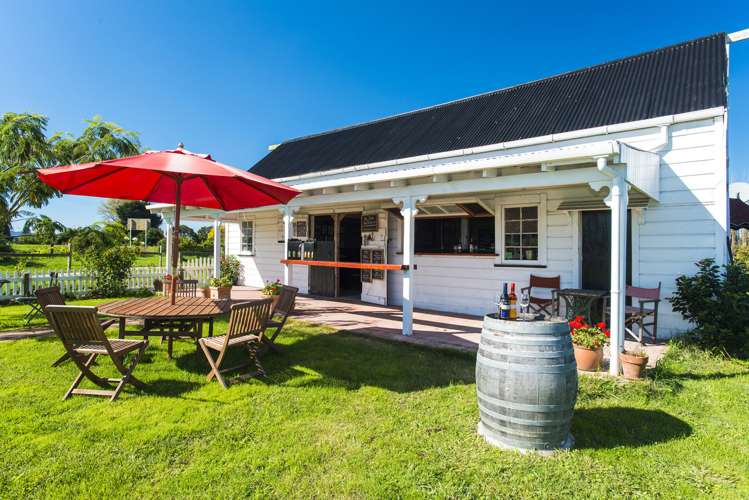 16 Riverpoint Road Matawhero_11