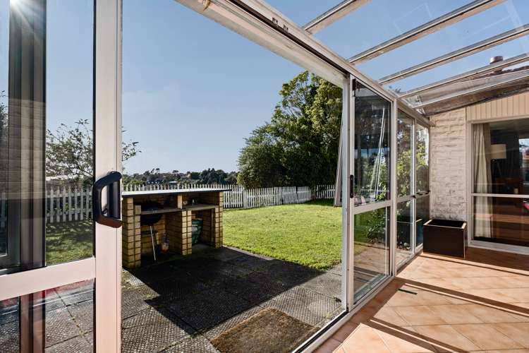 114 Huatoki Street Frankleigh Park_13