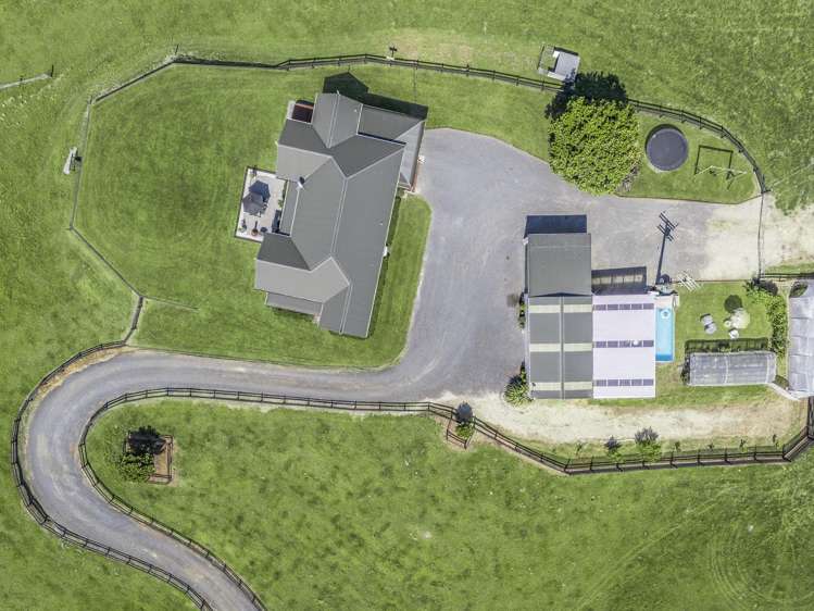 320 Seafund Road Wharepuhunga_24