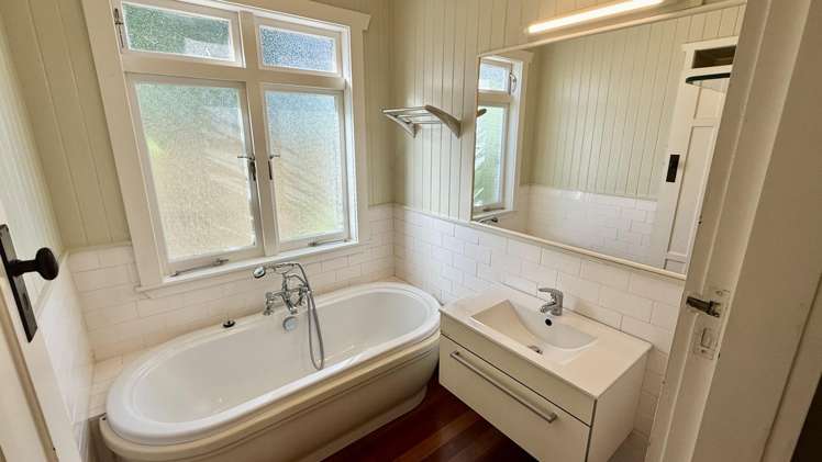 19A Valley Road 1728_20