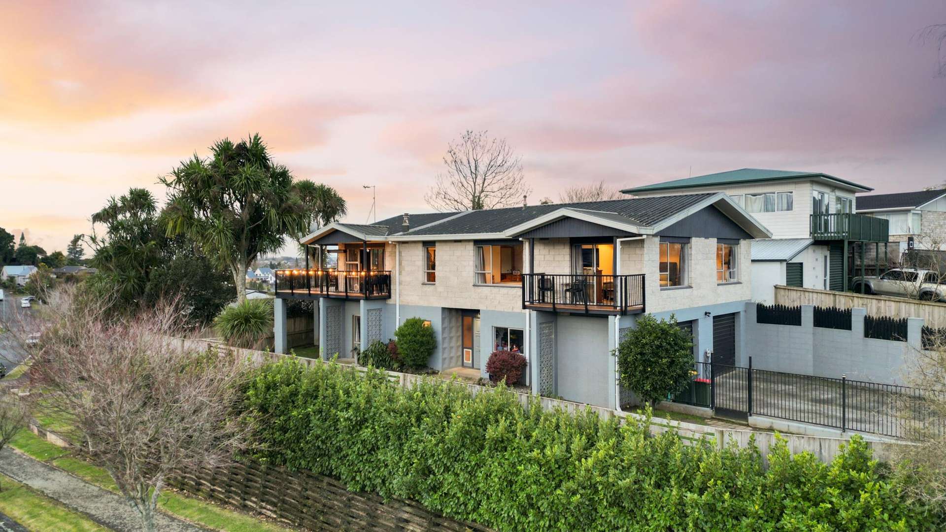 6 Glendale Drive Dinsdale_0