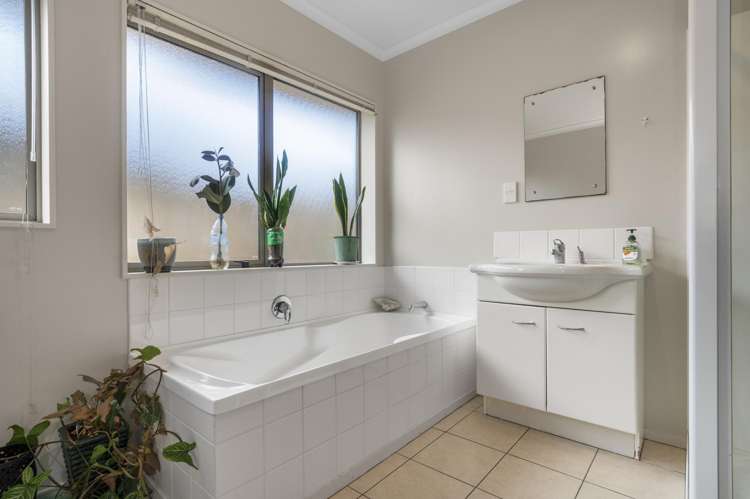 8 Thompson Drive Papamoa_27