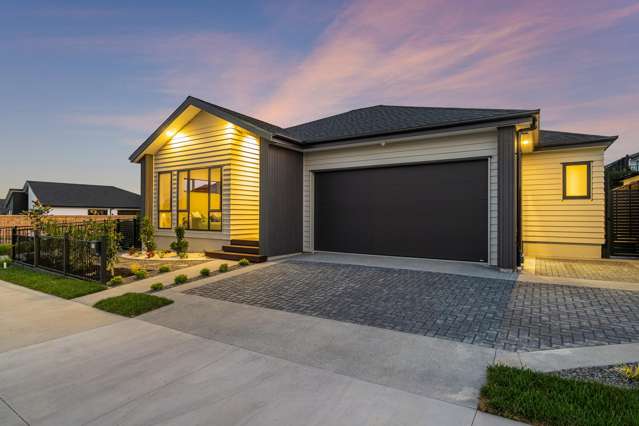 Space, Sunshine and Smart Family Living!