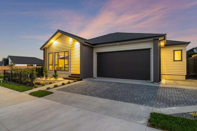 17 Tukutata Crescent_0