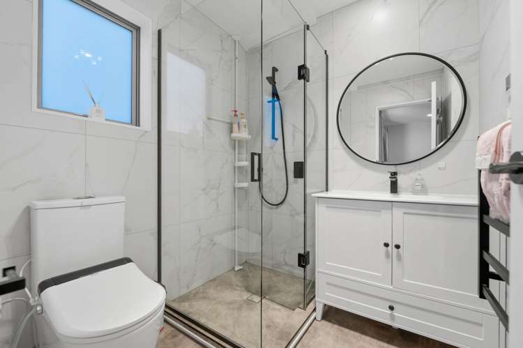 70 Hughs Way Flat Bush_23