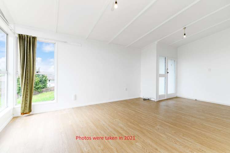 1 Hewlett Road Massey_11