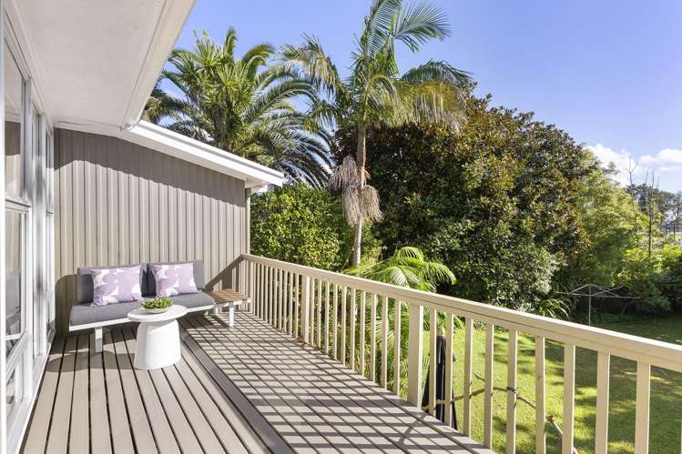 23 St Leonards Road Kelston_6