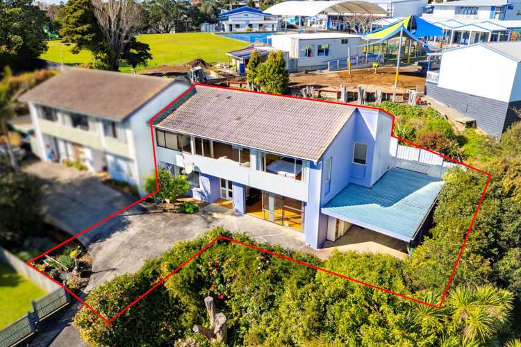 2/48 Mayfair Crescent Mairangi Bay_19