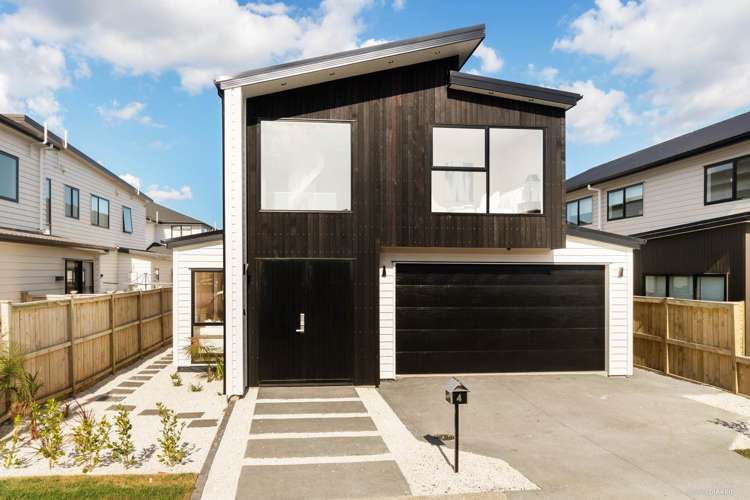 4 Hangar Lane Whenuapai_0