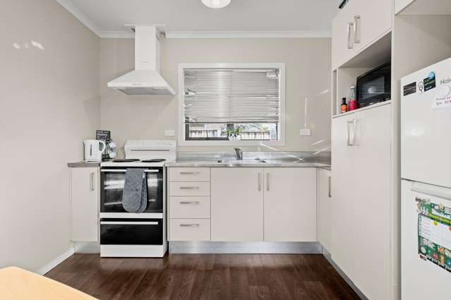 10f Yorkshire Road Silverdale_4