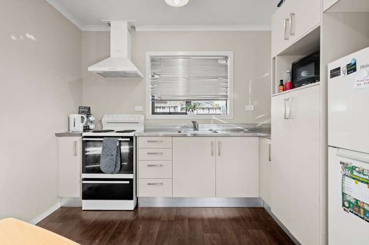 10f Yorkshire Road Silverdale_4