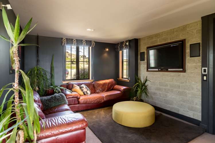 141 Lower Manorburn Dam Alexandra_6