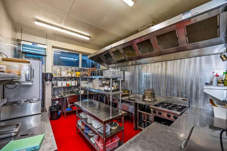 301 Main Road Huapai_10