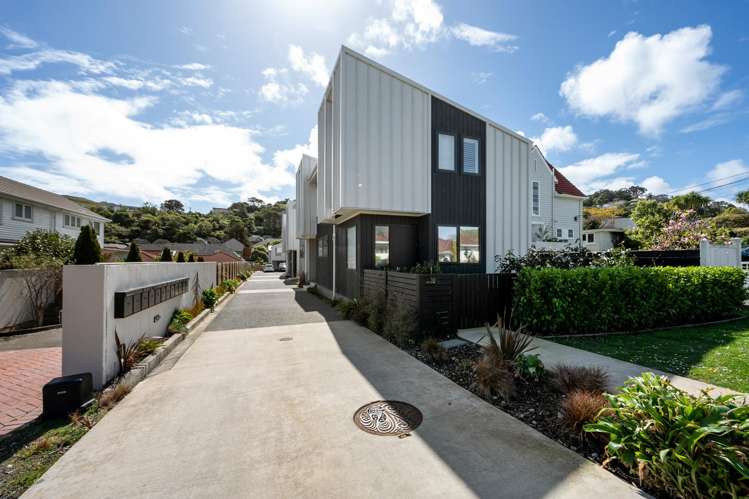 8-50 Friend Street Karori_17