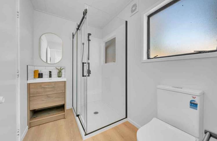 2/40 Rosella Road Mangere East_7