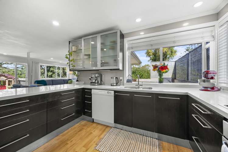 4 Glengarry Road Glen Eden_23