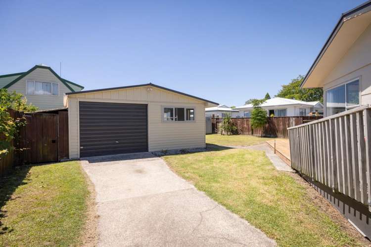 42 Eversham Road Mt Maunganui_14