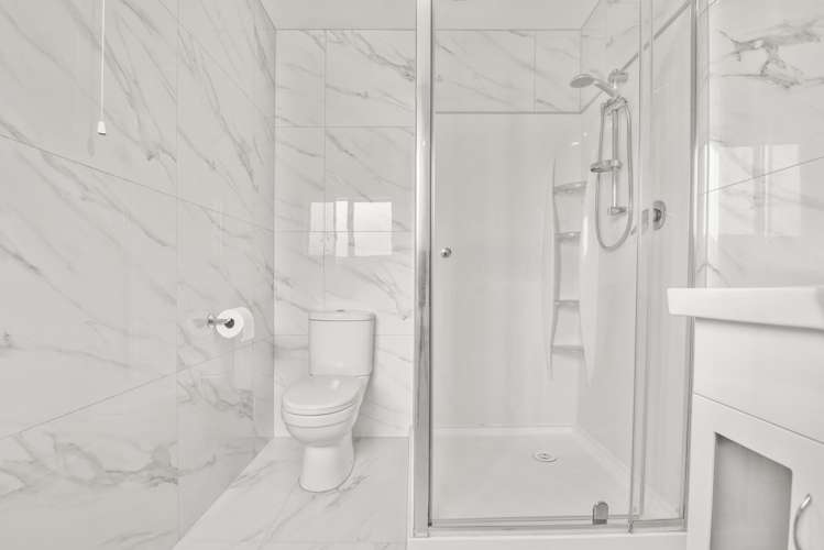 47 Amorino Drive Red Beach_14