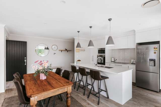 30 Trans Tasman Way Pyes Pa_1