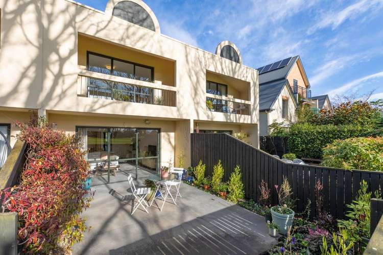 2/17 Devon Street Sydenham_14